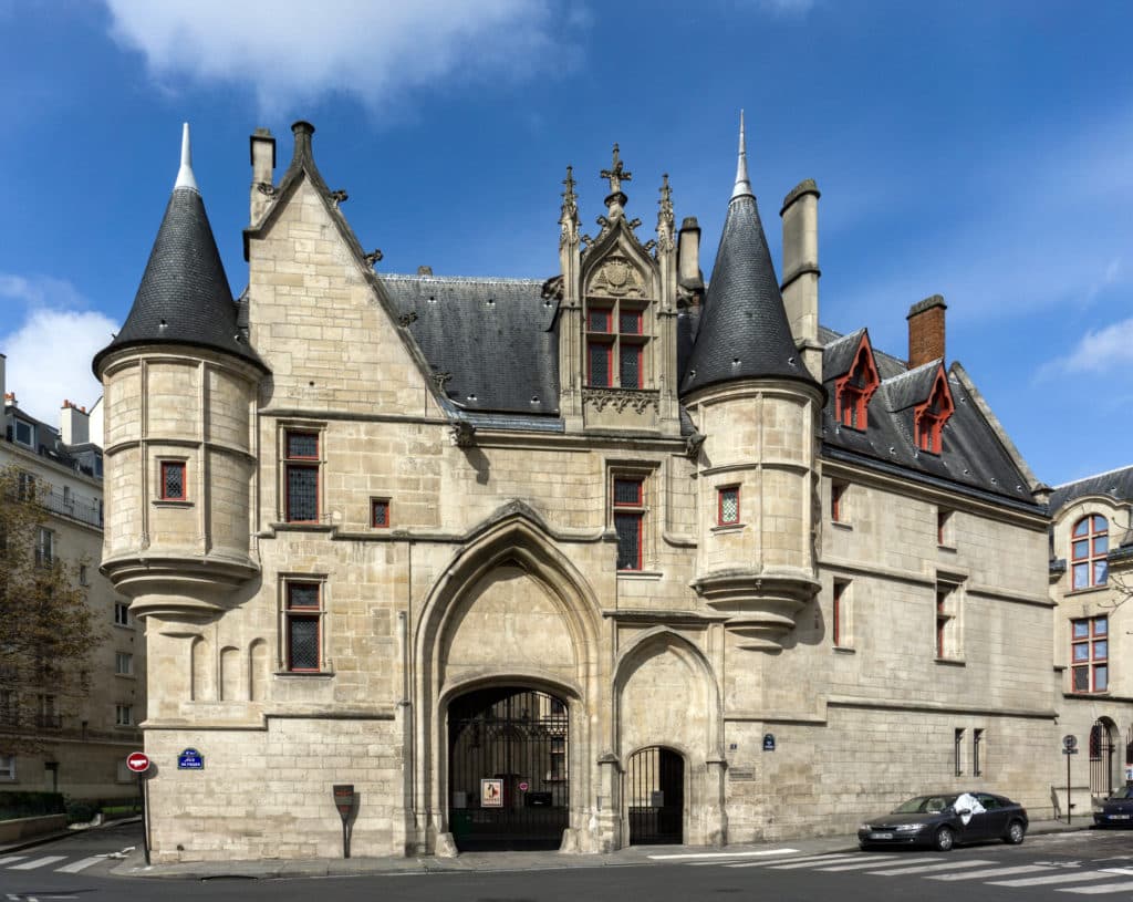 L’Hôtel de Sens
