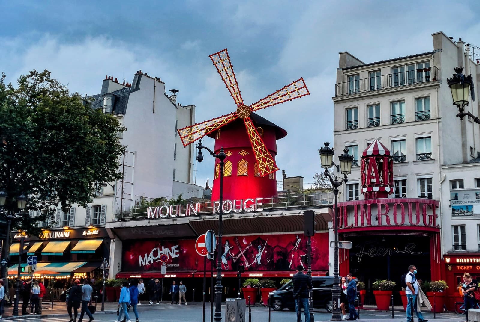 The Saucy Side of Pigalle