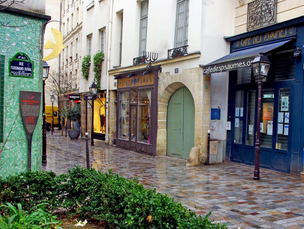 A History Walk in the Marais: From Medieval to Modern
