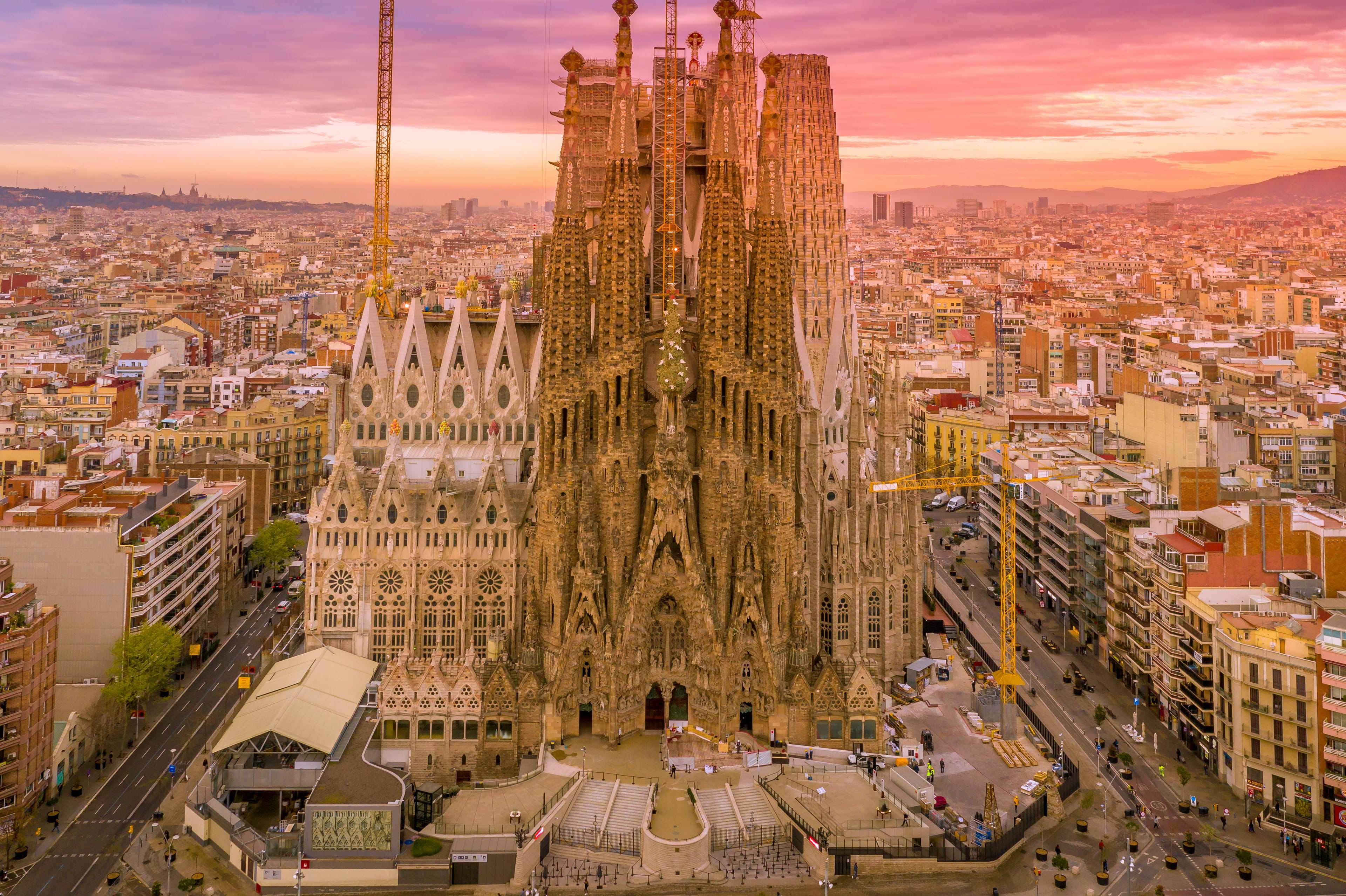 Stories in Stone: Outside the Sagrada Família