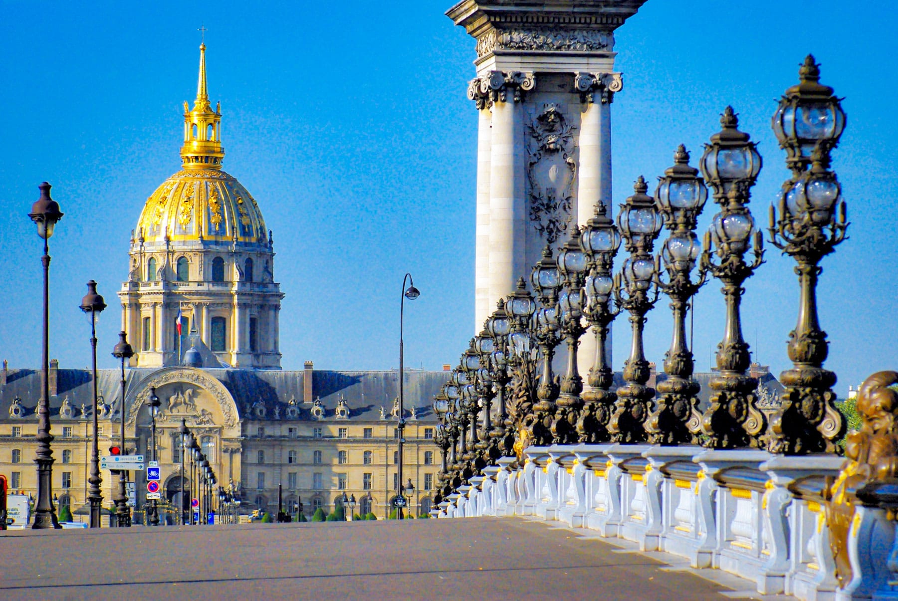 Paris Highlights Along the Seine