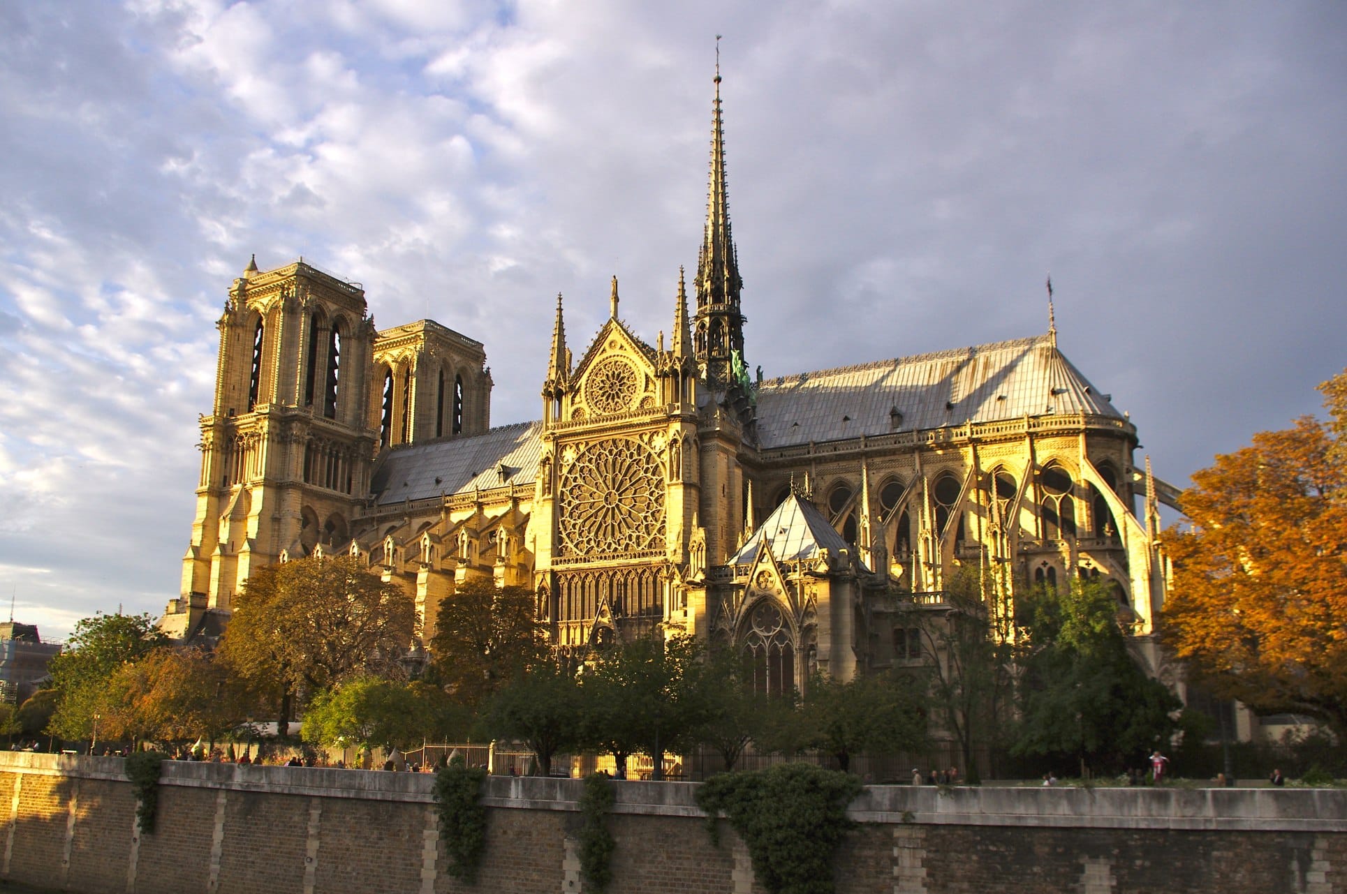The Essential Notre-Dame